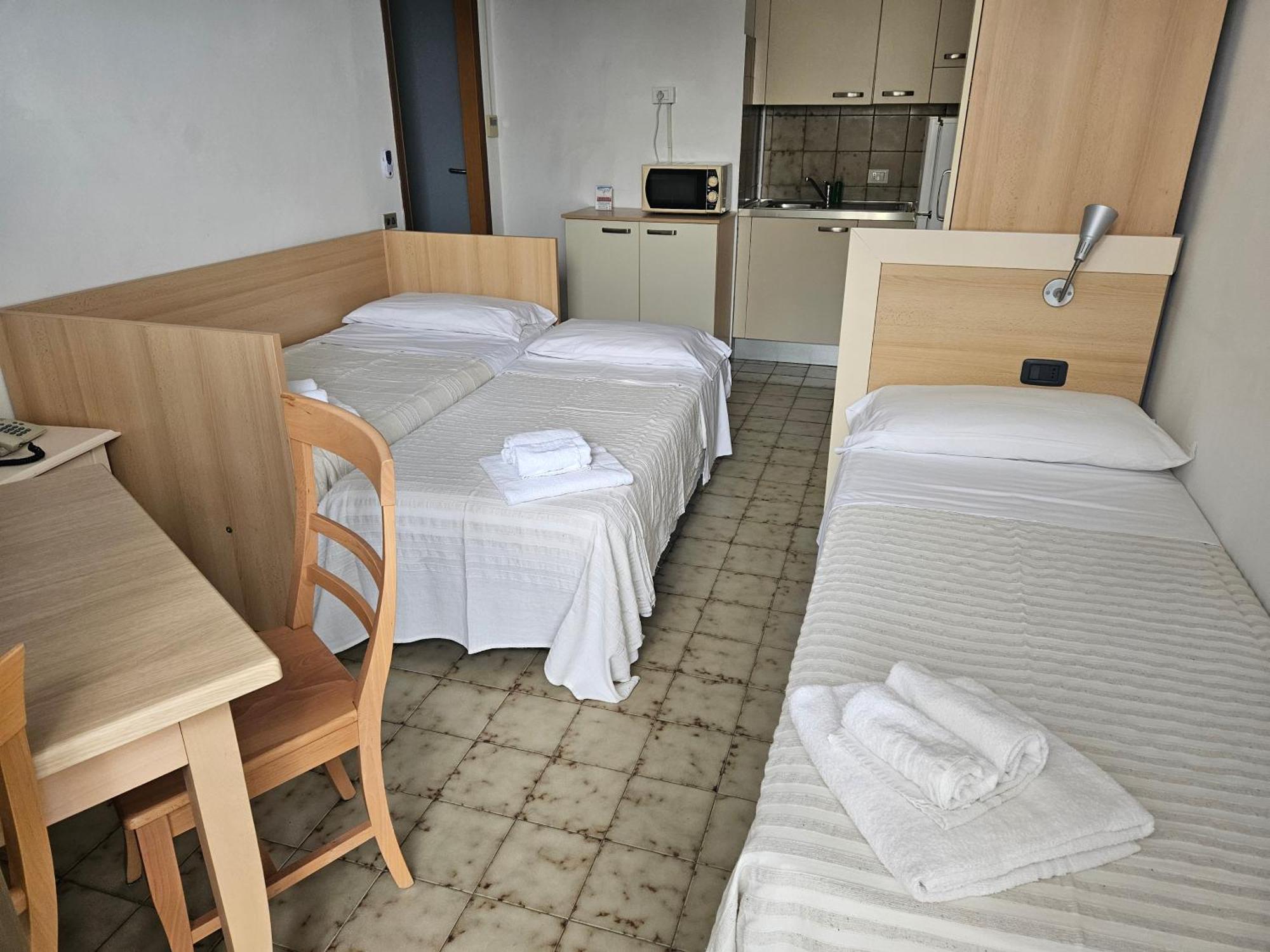 Hotel & Residence Stella Maris ピエトラ・リーグレ エクステリア 写真