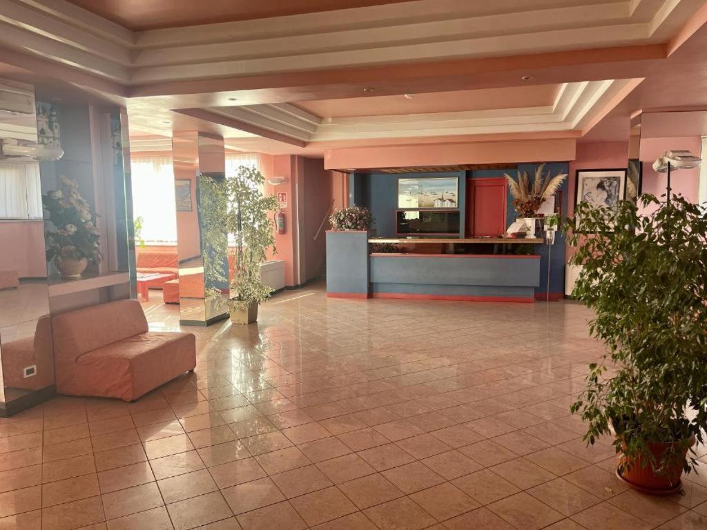 Hotel & Residence Stella Maris ピエトラ・リーグレ エクステリア 写真